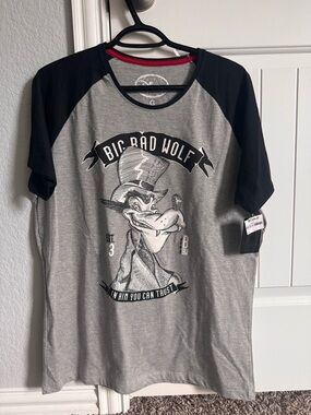 Rare Disney Big Bad Wolf Tee Brazil 2016 Graphic Shirt NWT